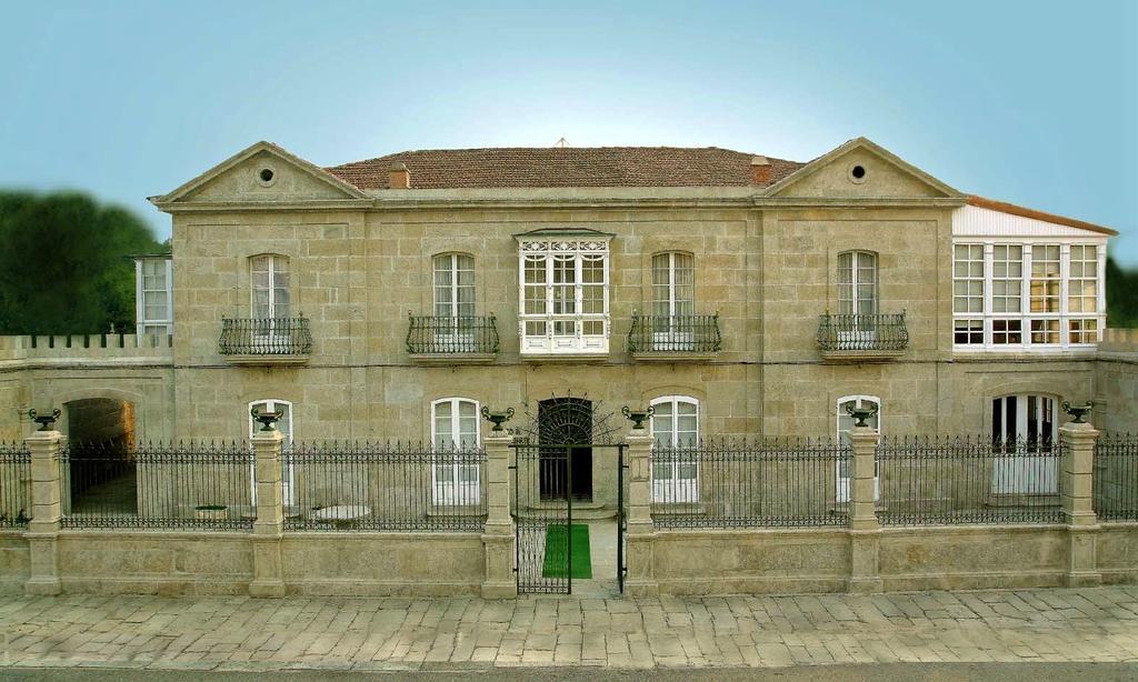 ホテル Pazo Almuzara Boborás エクステリア 写真